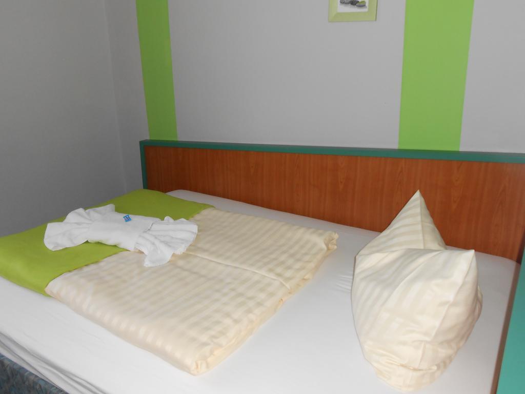 GreenLine Ferienhotel Forelle Thale Buitenkant foto